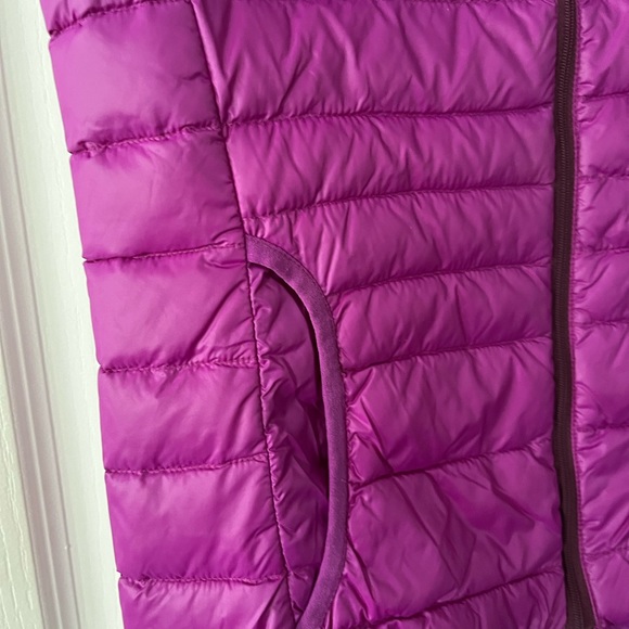 Simons purple  pink vest - Picture 2 of 7